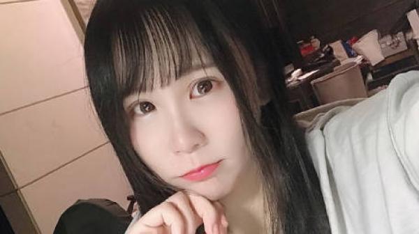 三重五星级酒店约炮可家型日系妹子-风流财子